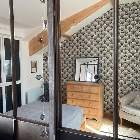 Ferienwohnung Loft Avec Terrasse Pour 4 Pers A 3Km Du Circuit Avec Garage Au Calme Le Mans Exterior foto